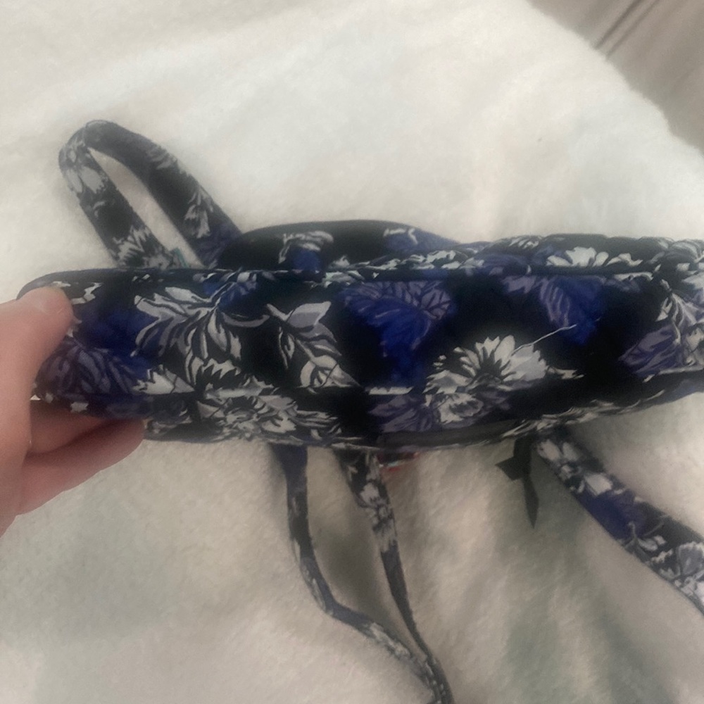 πππ€πVera Bradley Hipster Crossbody, Frosted Floral - Picture 3 of 7